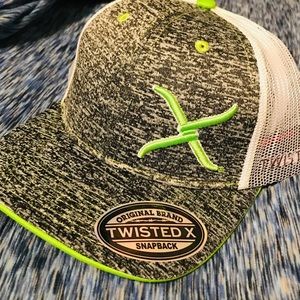 Twisted X SnapBack